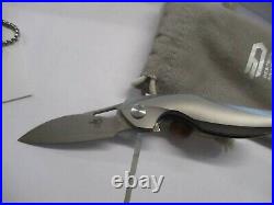 Bestech Knives The Reticulan Folding 2 Damascus steel blade Gray Titanium handl