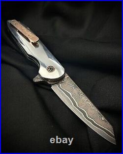 Hand Made Liner Lock Damascus Folding Knife