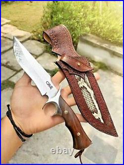 Handmade Hunting Knife VG10 Damascus Steel Folded Layers Fixed Blade Wood Handle