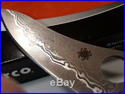 SPYDERCO Damascus Stretch Blue Nishijin Folding Knife (C90GFBLPD)