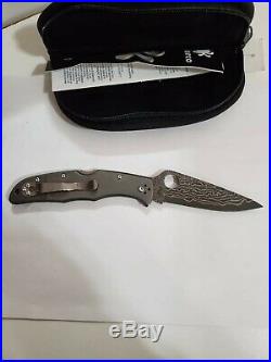 Spyderco Endura 4 Titanium / Damascus Folding Knife C10TIPD, Plain Edge Blade